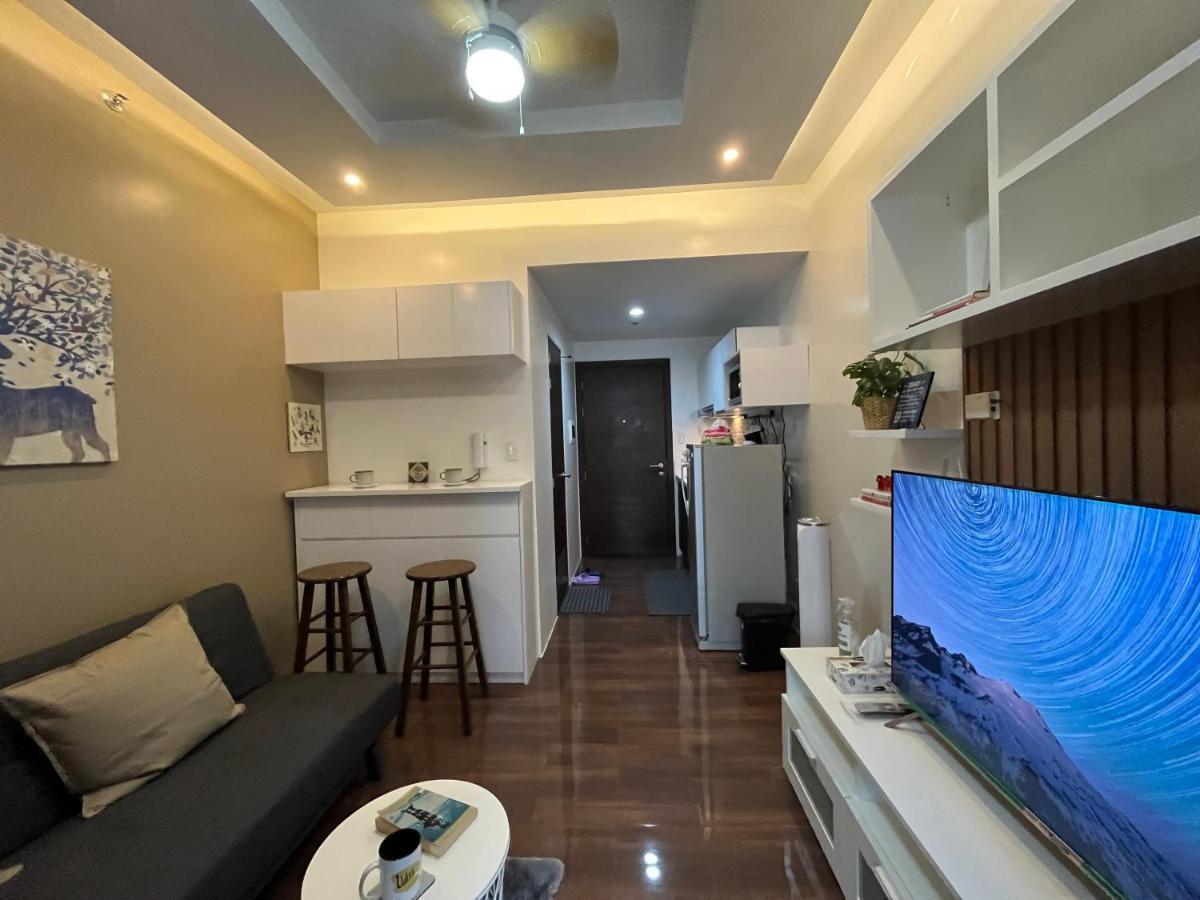 Homey 1 Bedroom Unit At Air Residences Makati City Exterior foto